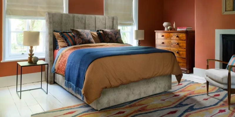 For more than 120 years, Hypnos has been perfecting the art of a great night's sleep. This fifth-generation British family business combines traditional bed-making skills with carefully engineered support, natural materials and a commitment to more sustainable design.
Explore our collection of Hypnos mattresses, divan bases and upholstered headboards and create a bed designed around your comfort, bedroom and personal style.
Shop the range online or visit our stores based in Lincolnshire to experience our display of Hypnos beds and mattresses for yourself.